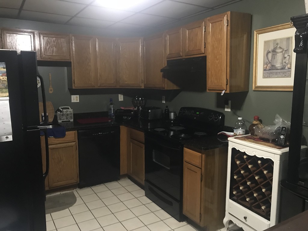 64 Foster Street, Unit 105 Peabody, MA 01960 - Photo 3 of 5