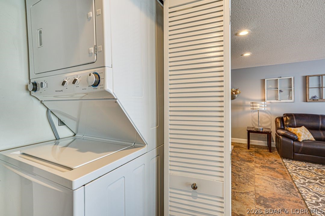 1101 Passover Road, Unit R2 Osage Beach, MO 65065 - Photo 28 of 48