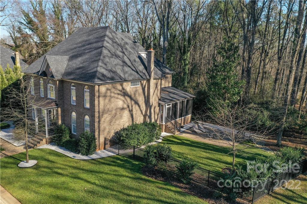 3110 Sharon View Road Charlotte, NC 28210 - Photo 4 of 47 Gallery Image 4