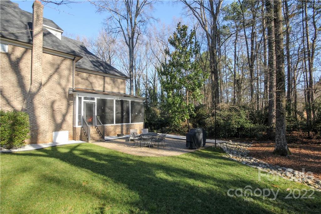 3110 Sharon View Road Charlotte, NC 28210 - Photo 9 of 47 Gallery Image 9