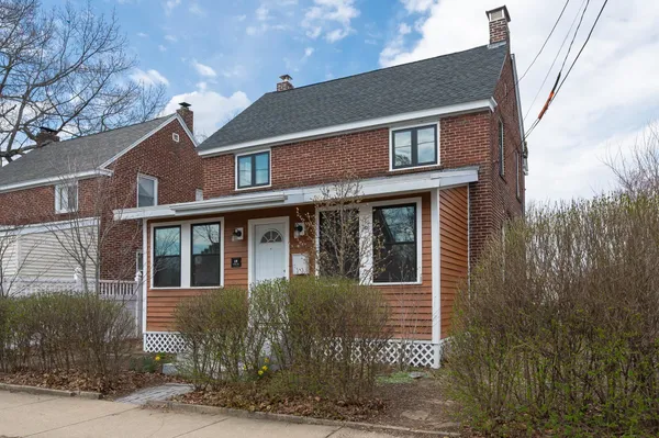 $389,900 | 19 Grand Avenue, Nashua, NH 03060