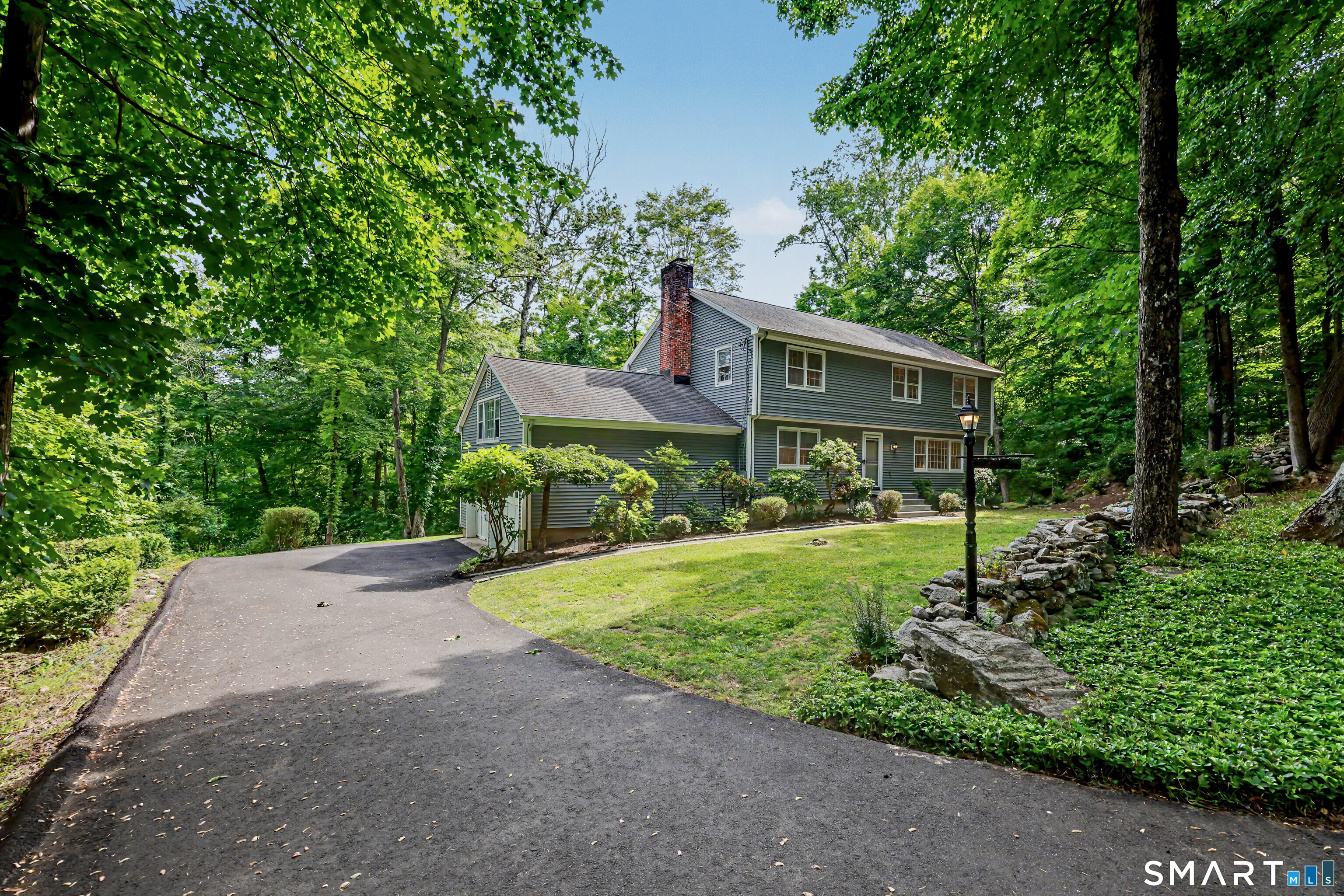 2473 Long Ridge Road Stamford, CT 06903 - Photo 2 of 40