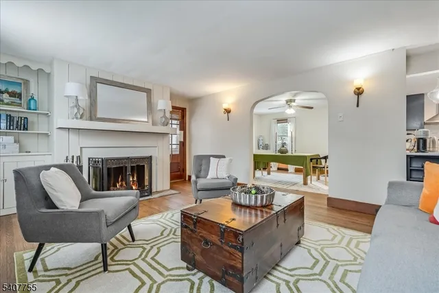 $999,000 | 8 Highmont Terrace, Montclair, NJ 07042