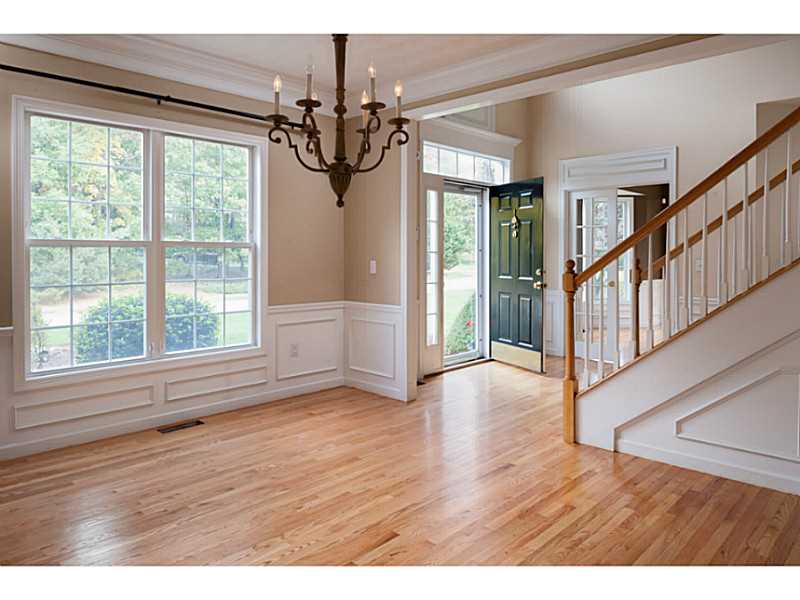 167 Castle Rocks Road Warwick, RI 02886 - Photo 5 of 25 Dining Room.