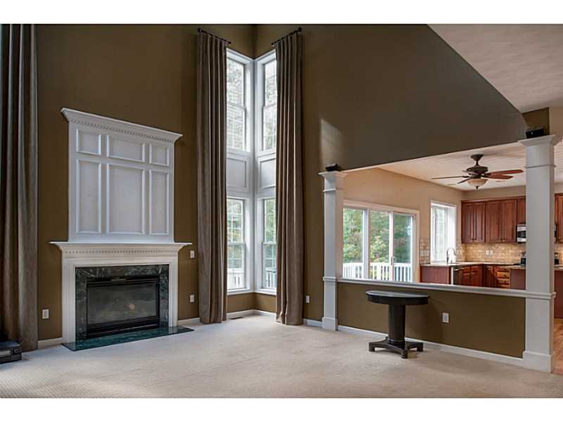 167 Castle Rocks Road Warwick, RI 02886 - Photo 6 of 25 Den/Family/Great Room.
