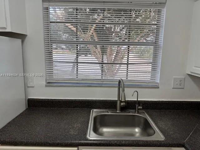 $2,100 | 2091 Northwest 96th Terrace, Unit 13L, Pembroke Pines, FL 33024