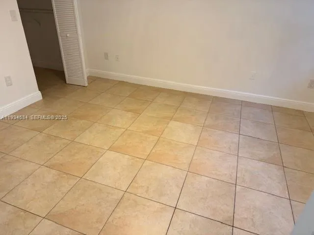 $2,100 | 2091 Northwest 96th Terrace, Unit 13L, Pembroke Pines, FL 33024