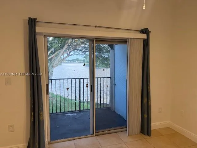$2,100 | 2091 Northwest 96th Terrace, Unit 13L, Pembroke Pines, FL 33024