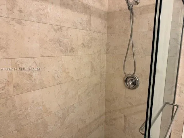 $2,100 | 2091 Northwest 96th Terrace, Unit 13L, Pembroke Pines, FL 33024