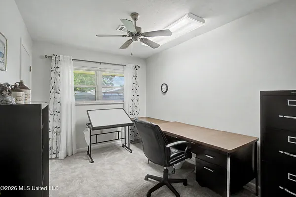 $250,000 | 4 Northwood Drive, Long Beach, MS 39560