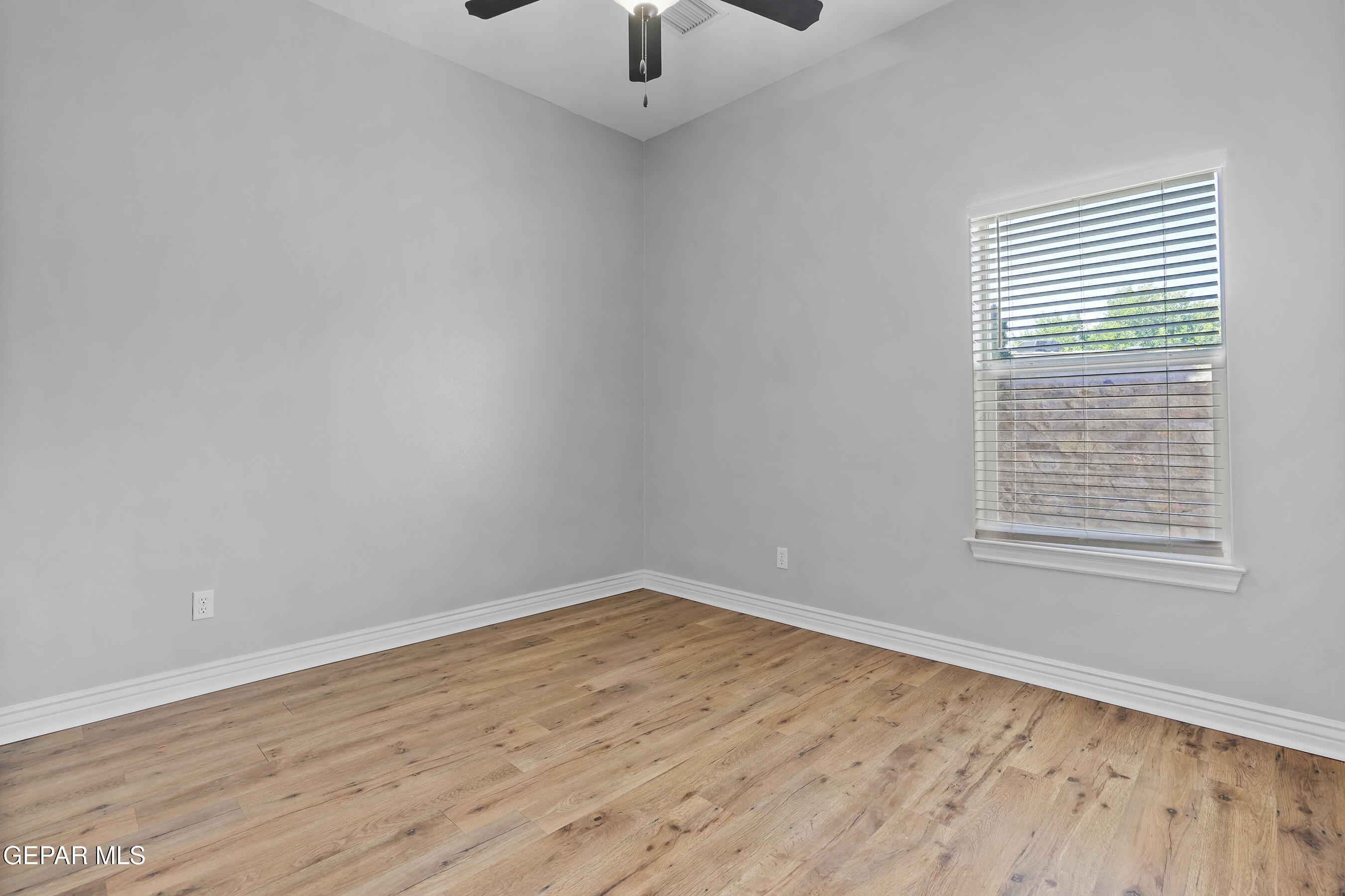 11541 Rafael Serna Lane El Paso, TX 79934 - Photo 17 of 44 Inviting Third Bedroom