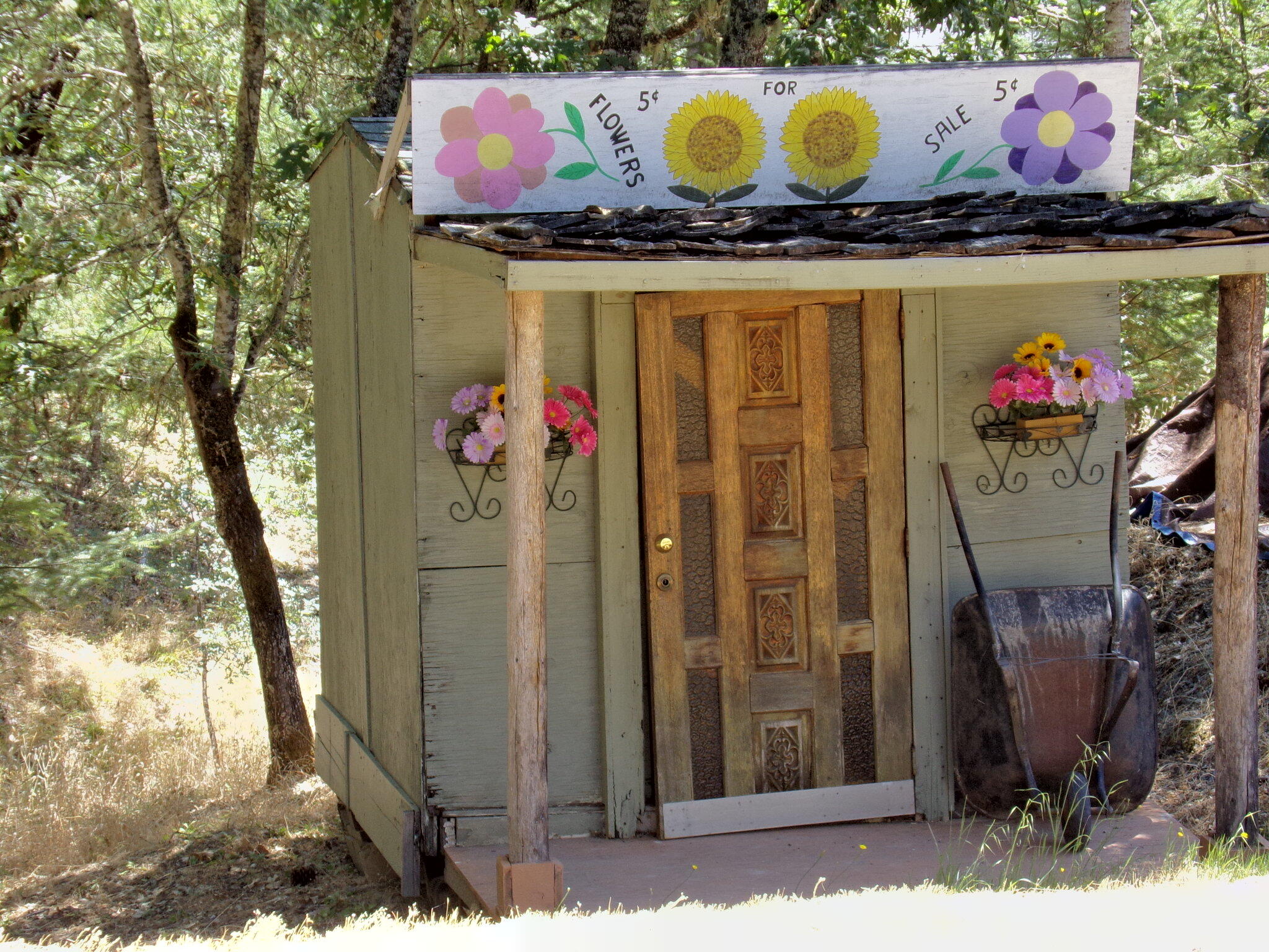 751 Espey Road Grants Pass, OR 97527 - Photo 36 of 49 100_5742
