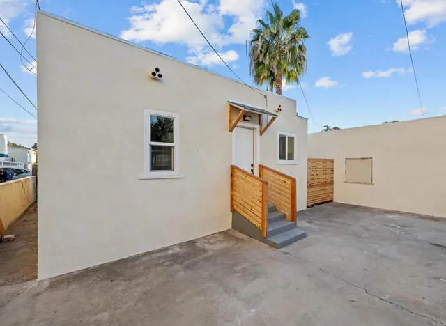 $1,599,000 | 249-51 Garrett Avenue, Chula Vista, CA 91910