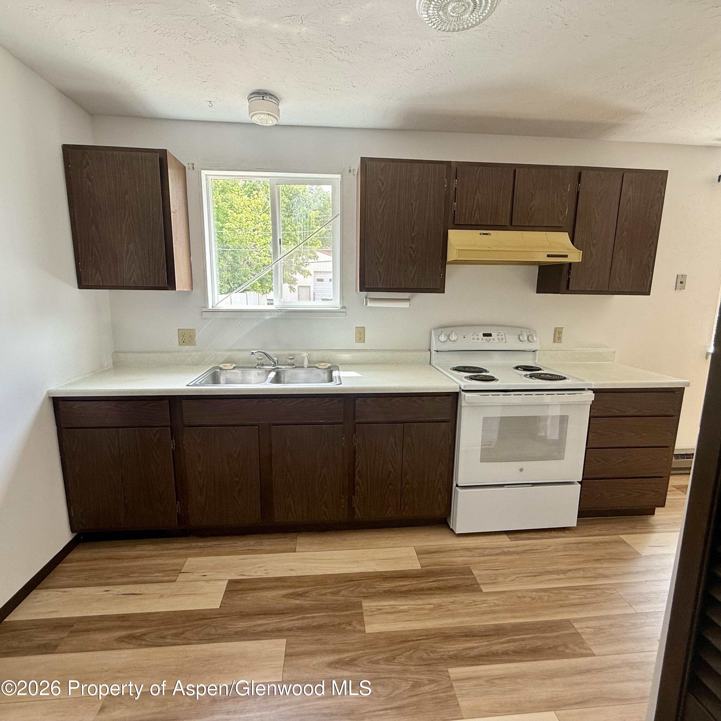 868 Washington Street Craig, CO 81625 - Photo 6 of 27 image9_1