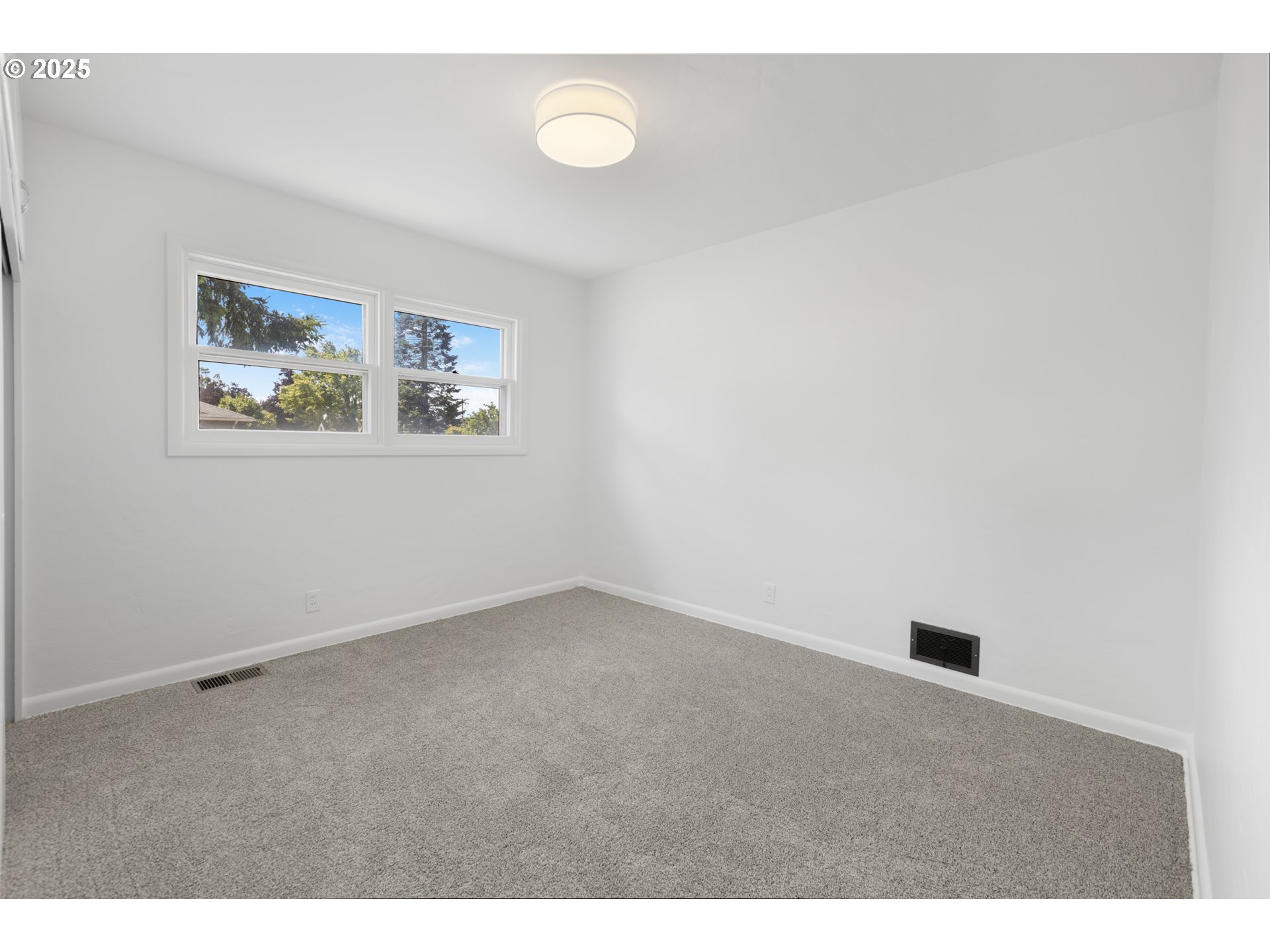 929 Darlene Avenue Springfield, OR 97477 - Photo 7 of 34 Gallery Image 7
