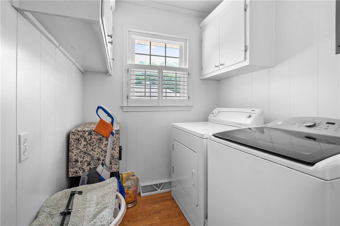 103 Pine Needle Trail Anderson, SC 29625 - Photo 23 of 41 This bright laundry area provides efficient utility space.