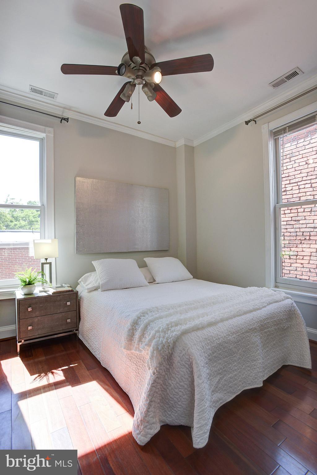 654 9th Street Northeast Washington, DC 20002 - Photo 28 of 33