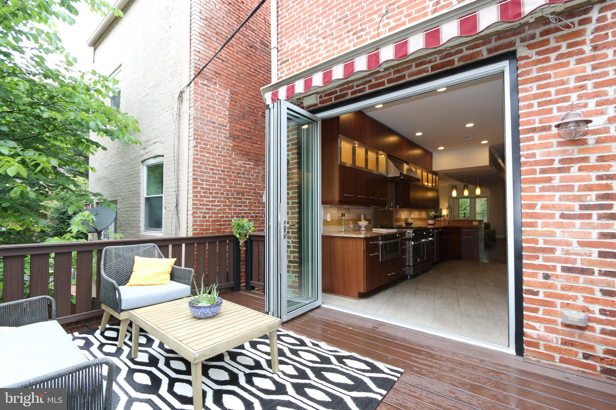 654 9th Street Northeast Washington, DC 20002 - Photo 31 of 33