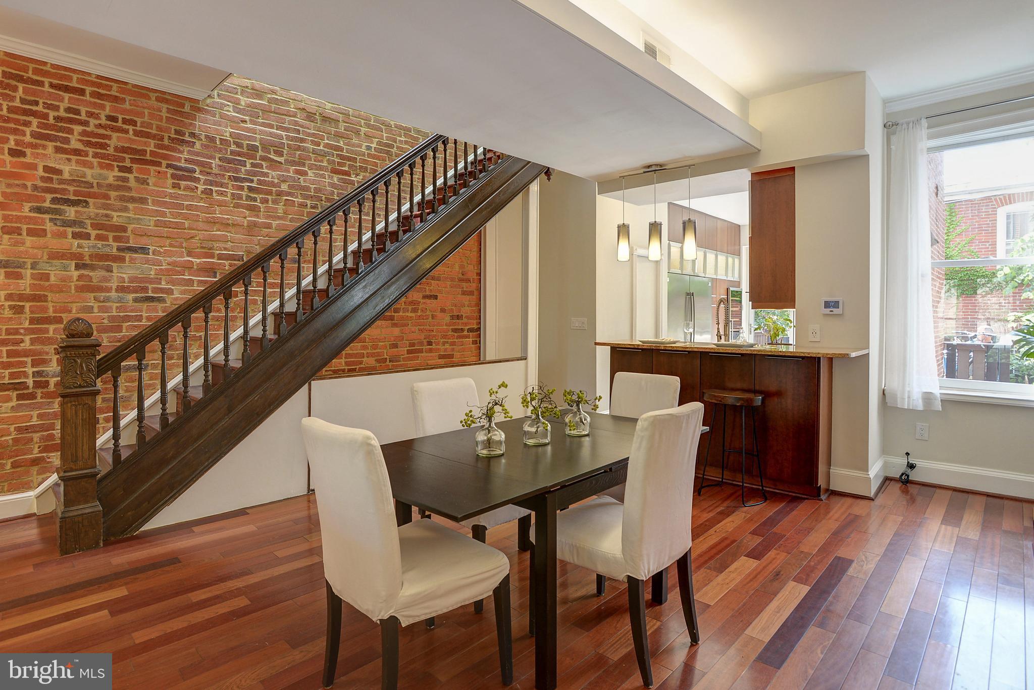 654 9th Street Northeast Washington, DC 20002 - Photo 9 of 33