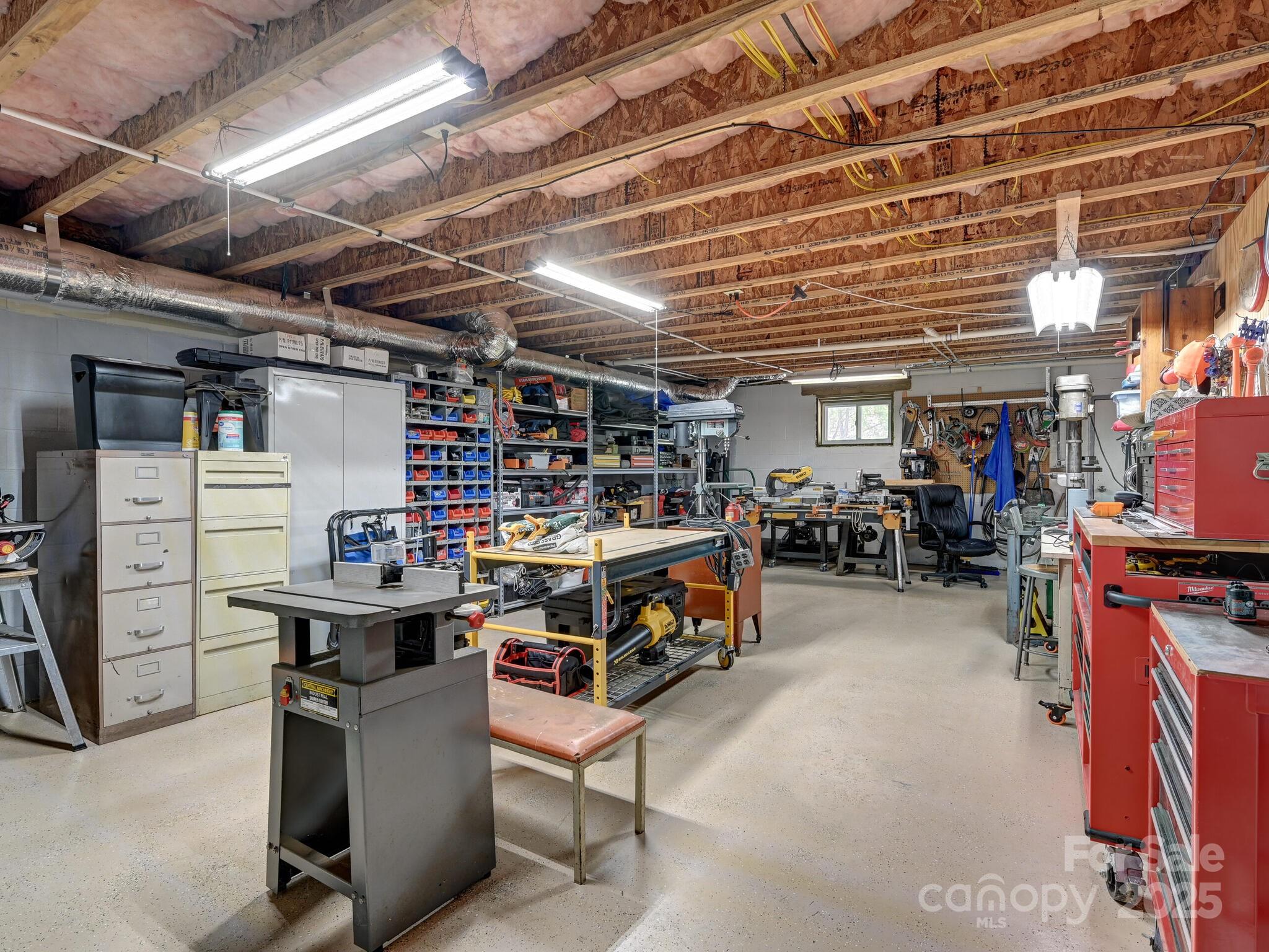 90 Coates Road Marshall, NC 28753 - Photo 35 of 48