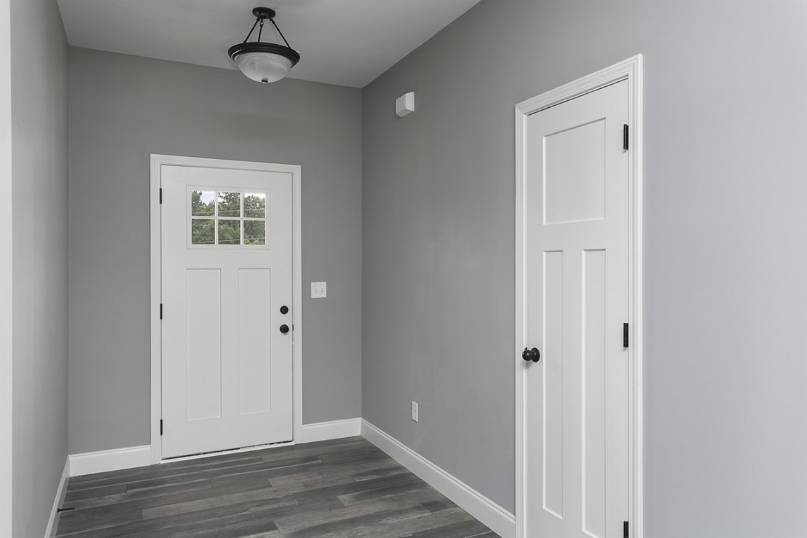 1301 State Rd S-42-770 Campobello, SC 29322 - Photo 5 of 28 Gallery Image 5