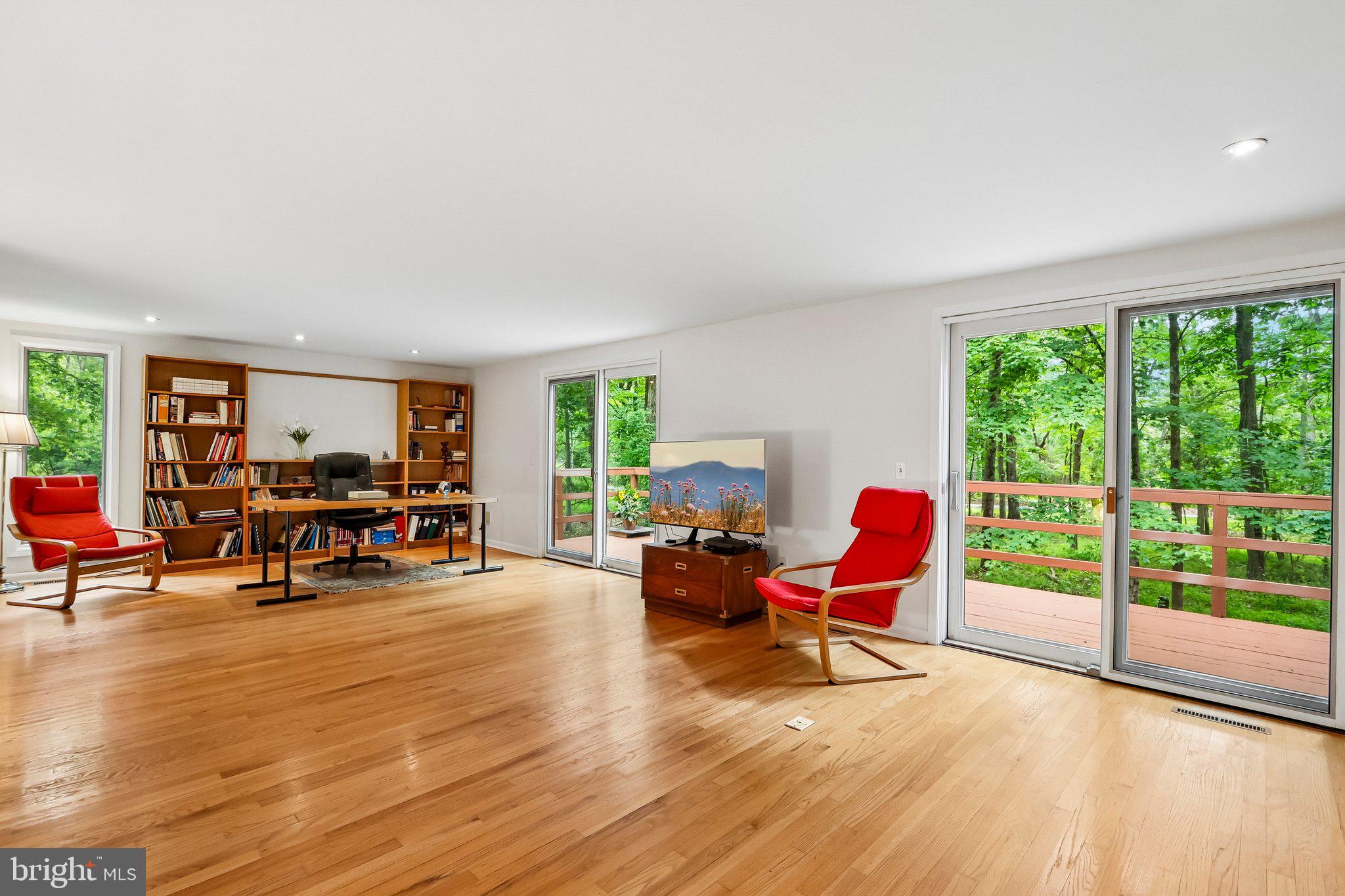 42 Pin Oak Road Skillman, NJ 08558 - Photo 26 of 64