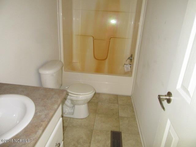 162 Porters Ridge Road Jacksonville, NC 28540 - Photo 8 of 11 162 Porters Ridge.Bathroom 2