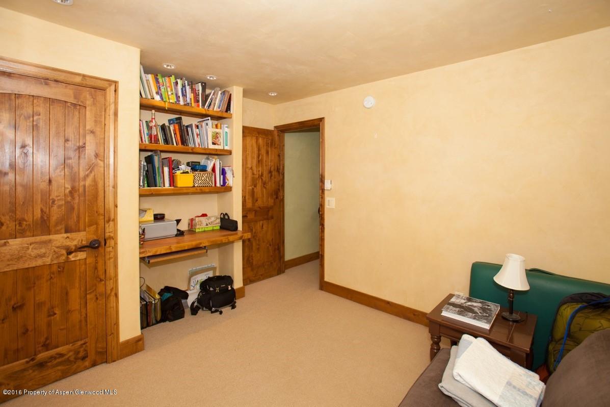 154 Meadow Ranch Road, Unit F1D Snowmass Village, CO 81615 - Photo 14 of 20 Second bedroom 1