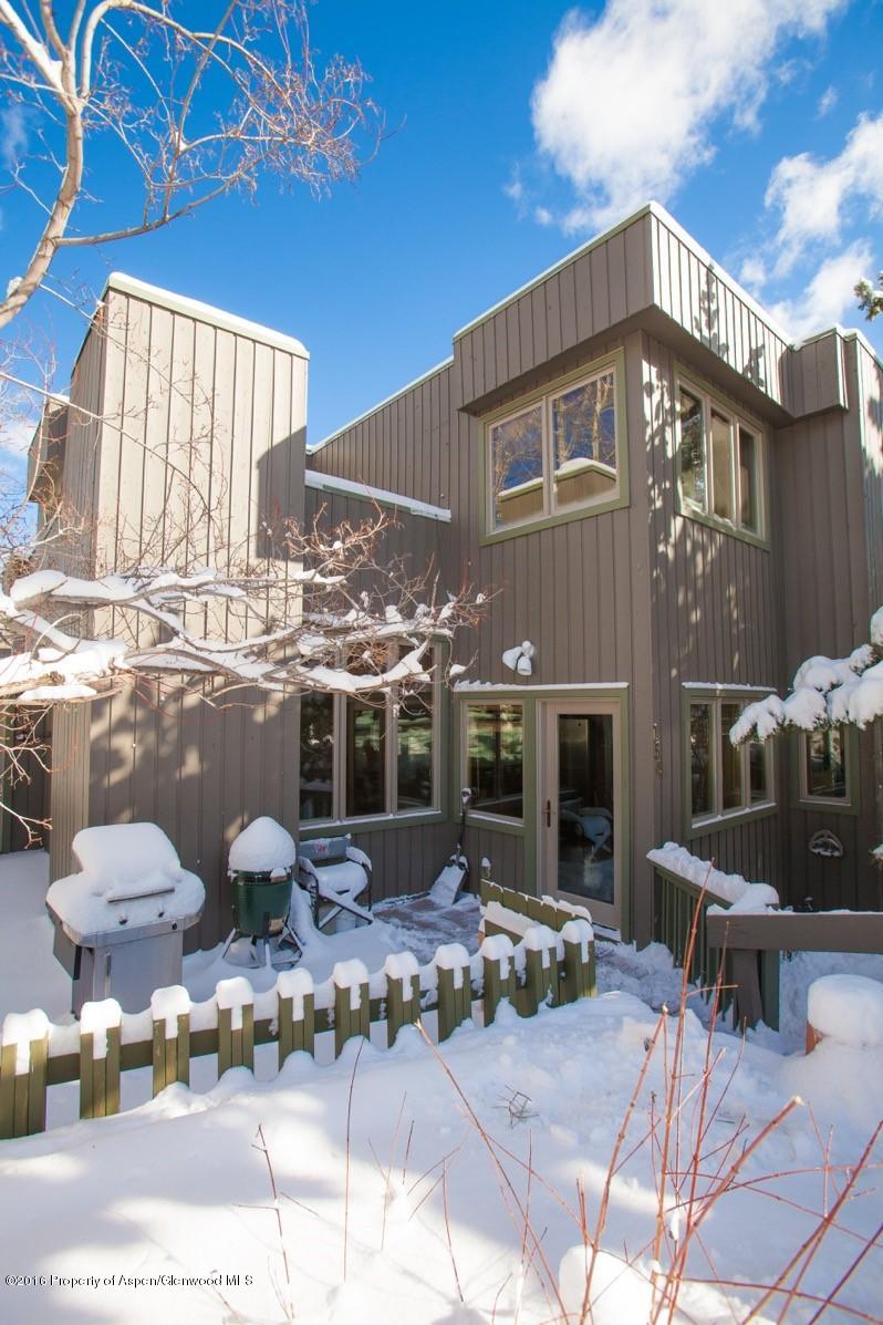 154 Meadow Ranch Road, Unit F1D Snowmass Village, CO 81615 - Photo 2 of 20 Entrance to front door