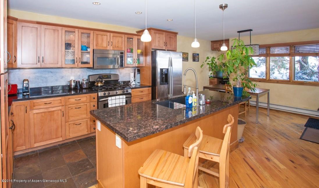 154 Meadow Ranch Road, Unit F1D Snowmass Village, CO 81615 - Photo 4 of 20 Kitchen