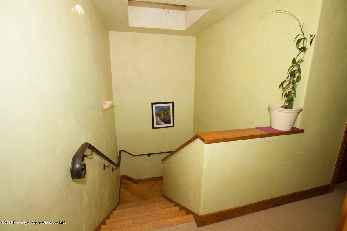 154 Meadow Ranch Road, Unit F1D Snowmass Village, CO 81615 - Photo 8 of 20 Hall