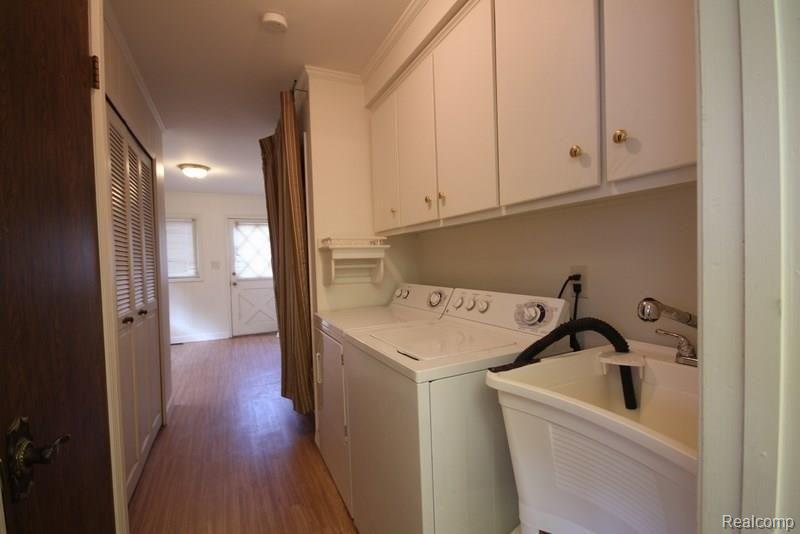 1644 Kingsmere Circle Rochester, MI 48309 - Photo 24 of 31 Kingsmere+030-3035385935-O.jpg