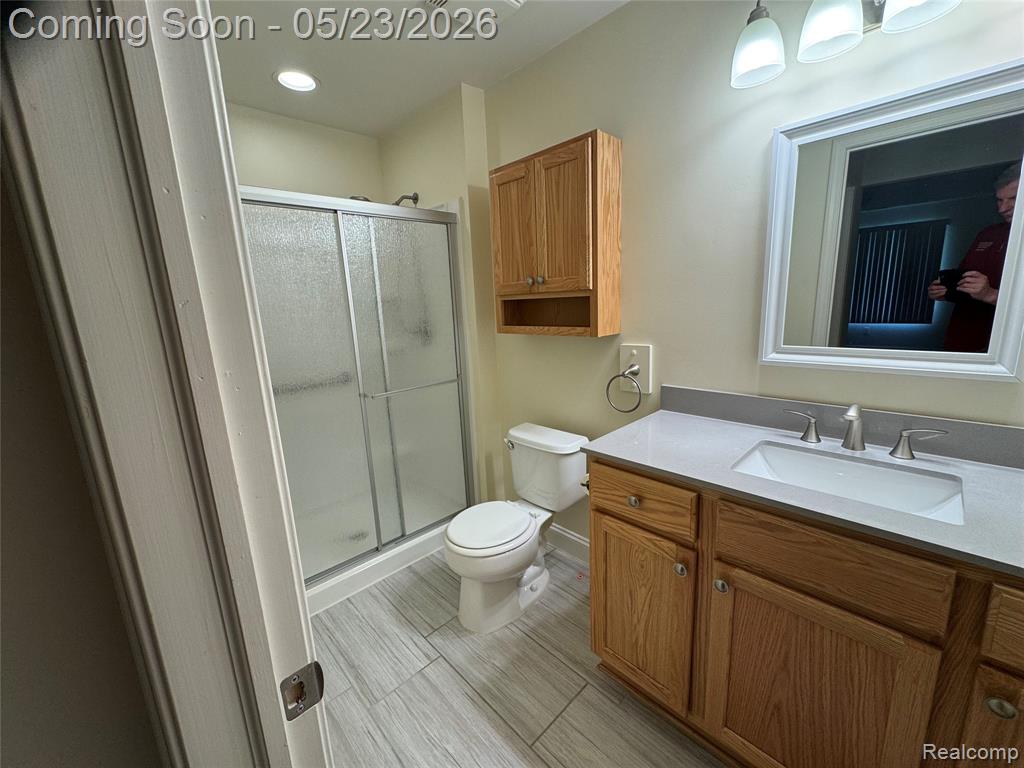 34086 Utica Road Fraser, MI 48026 - Photo 9 of 12