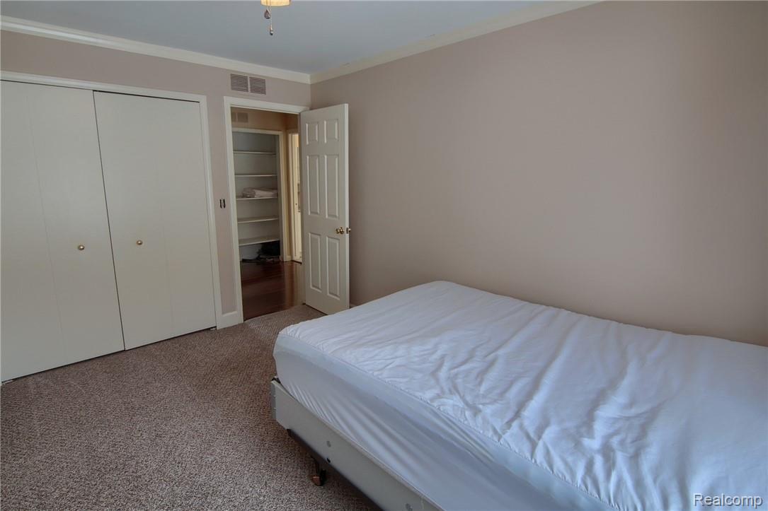 10175 Groh Road Grosse Ile, MI 48138 - Photo 38 of 39 25-3rd Bedroom 2nd View.jpg