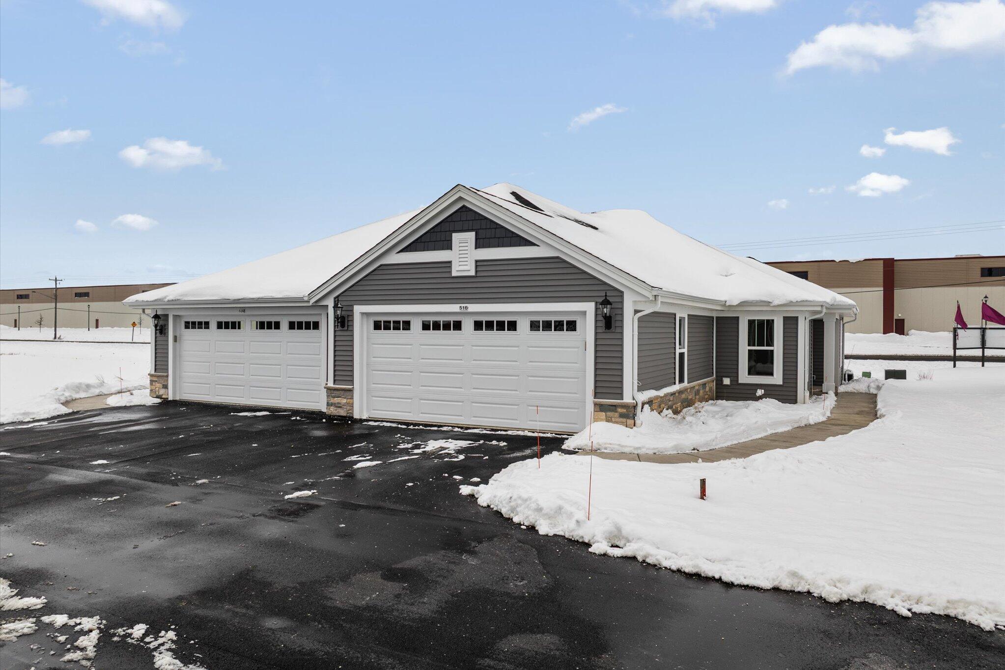 516 Hunter Oaks Blvd 01 Arts and Crafts