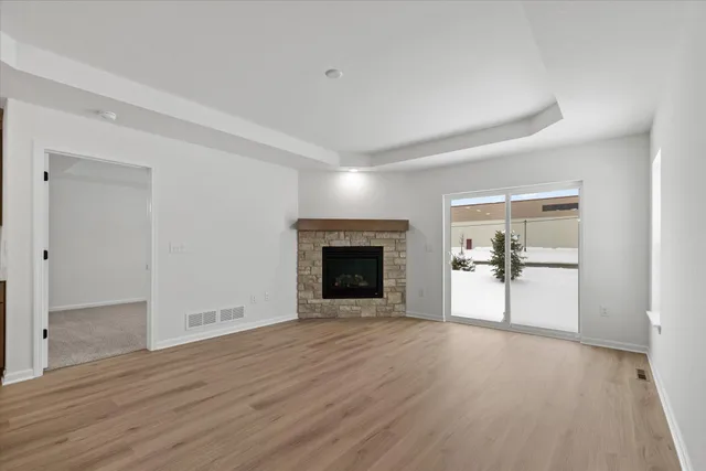 $399,900 | 516 Hunter Oaks Boulevard, Unit 802, Watertown, WI 53094