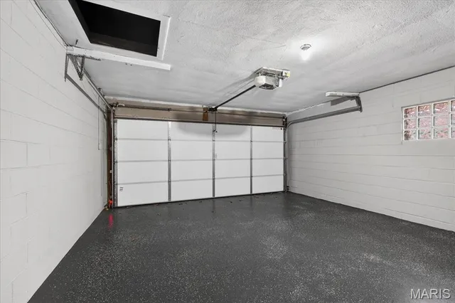 $209,900 | 1331 Norchester Drive, Moline Acres, MO 63137