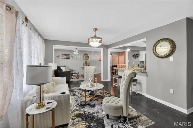 $209,900 | 1331 Norchester Drive, Moline Acres, MO 63137