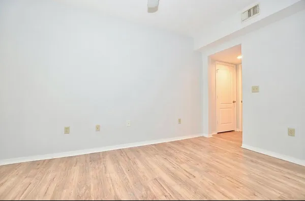 $1,600 | 114 Southwest Peacock Boulevard, Unit 8105, Port St. Lucie, FL 34986