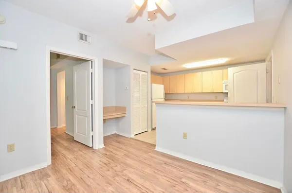 $1,600 | 114 Southwest Peacock Boulevard, Unit 8105, Port St. Lucie, FL 34986