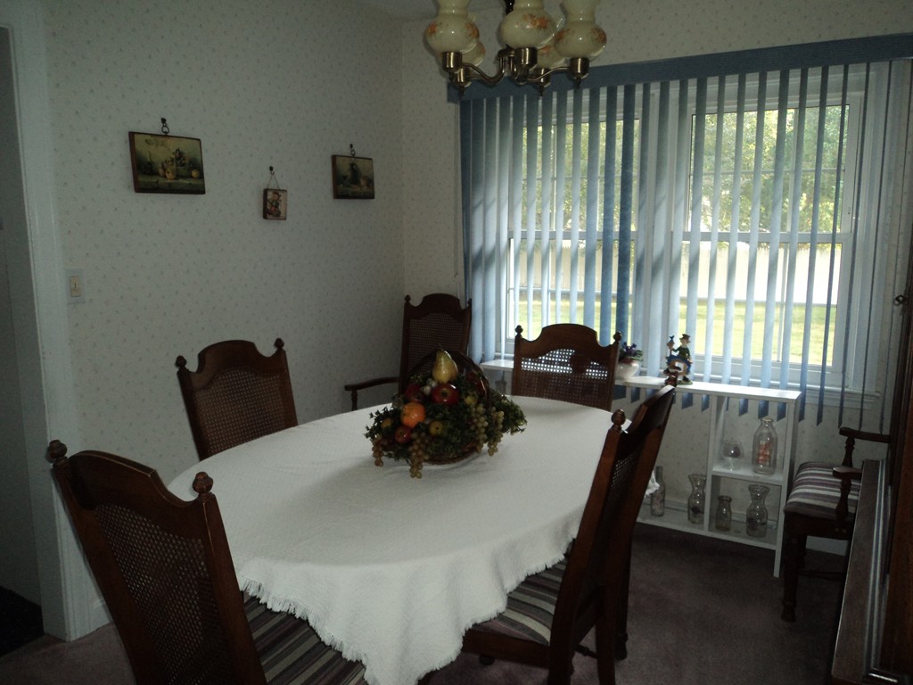 403 Kaufman Road Somerset, MA 02726 - Photo 8 of 25