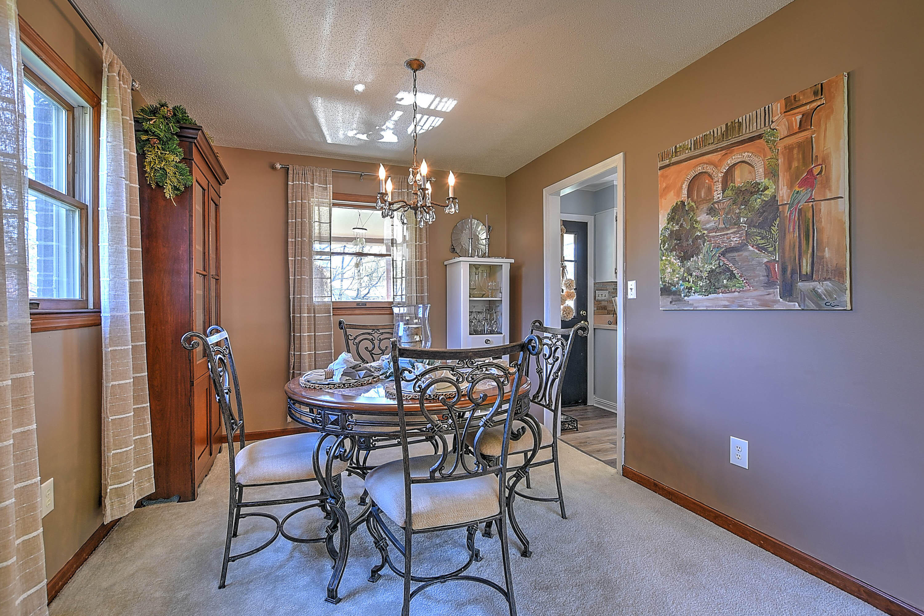 166 Freedom Road Bristol, VA 24201 - Photo 16 of 40 166 Freedom-22