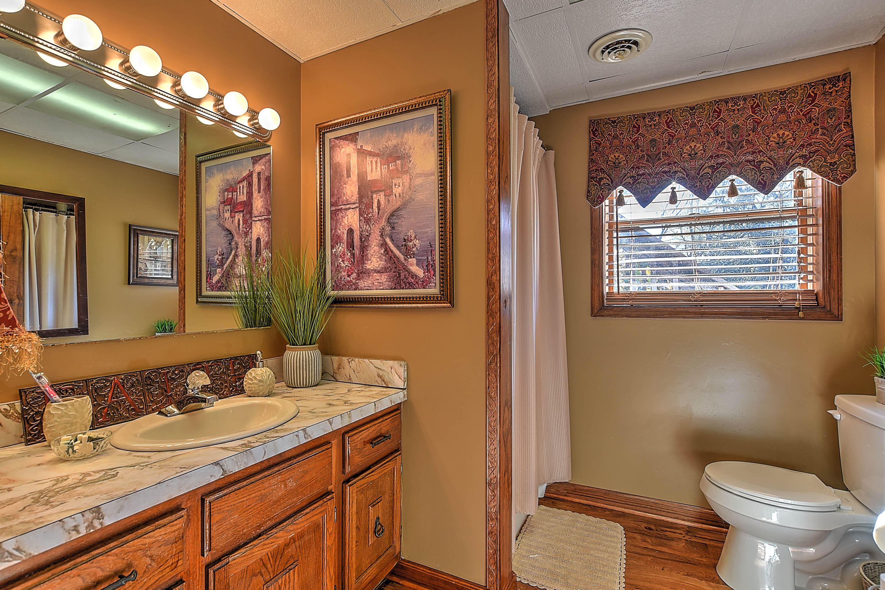 166 Freedom Road Bristol, VA 24201 - Photo 36 of 40 166 Freedom-12