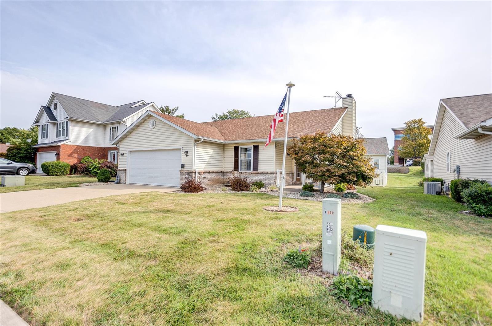 834 Misty Valley Road O'Fallon, IL 62269 - Photo 3 of 21 Gallery Image 3