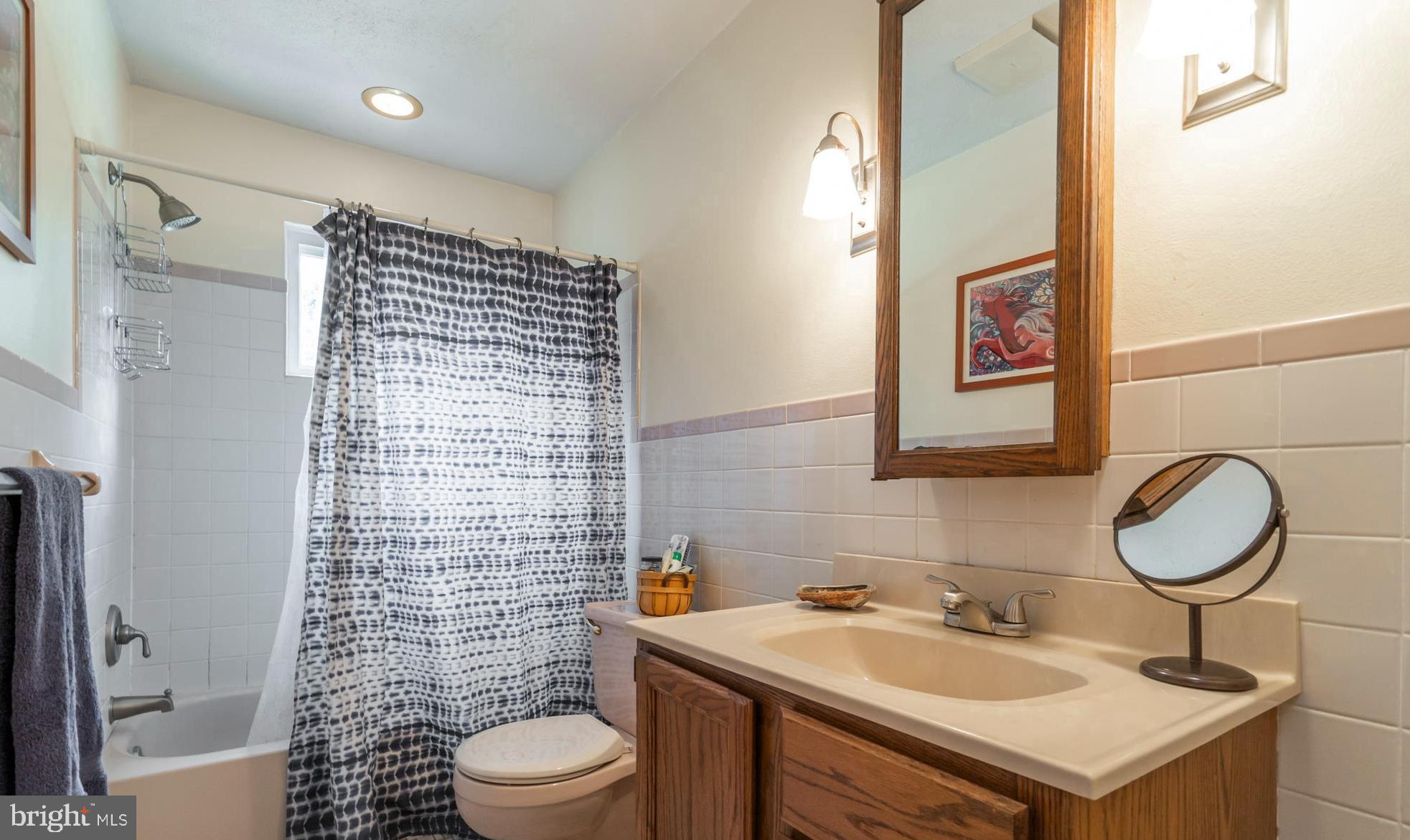 1150 Bon Air Road Havertown, PA 19083 - Photo 20 of 35 First floor full bath