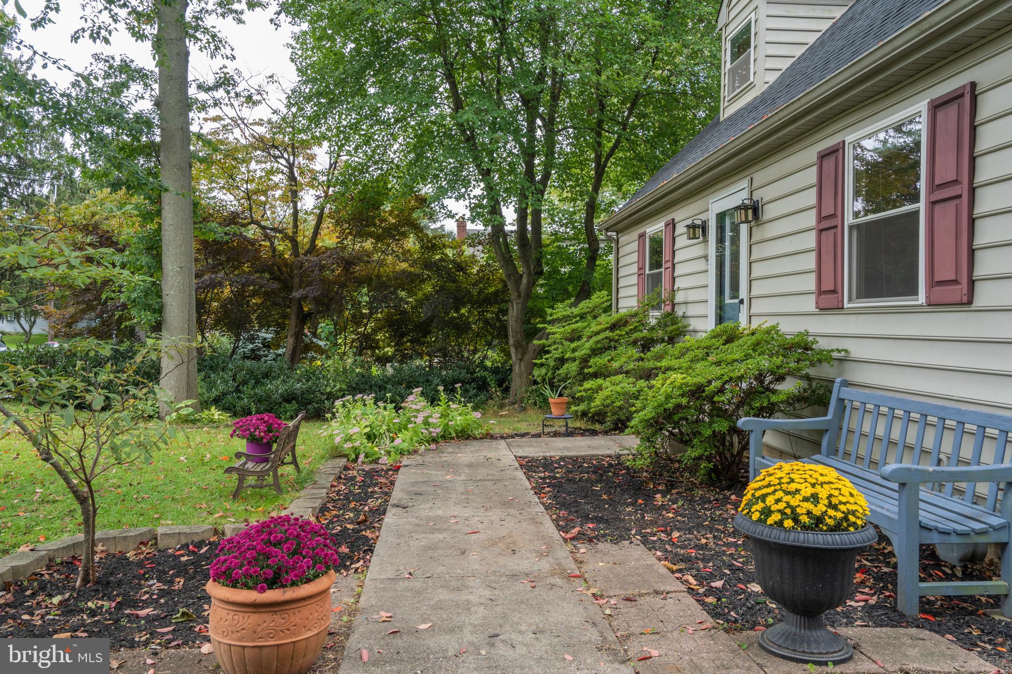 1150 Bon Air Road Havertown, PA 19083 - Photo 3 of 35 Walkway