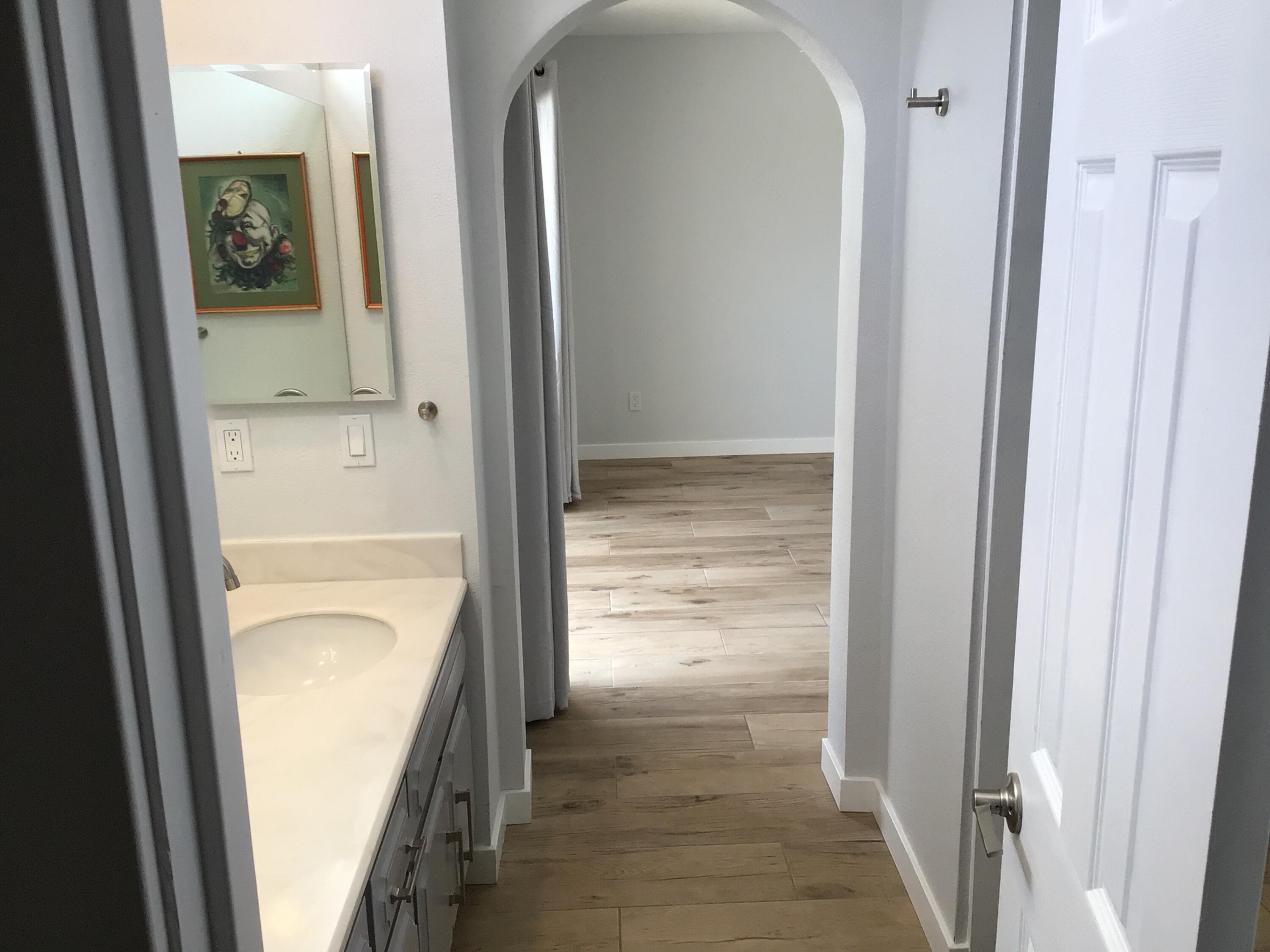 618 Violeta Drive Palm Springs, CA 92262 - Photo 34 of 35 a view of walk in closet