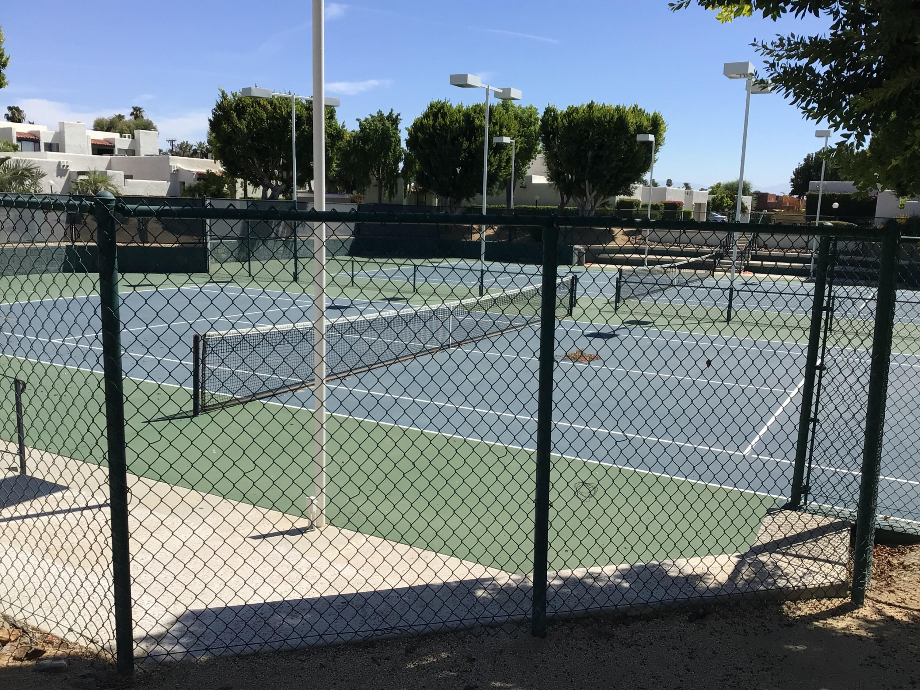 618 Violeta Drive Palm Springs, CA 92262 - Photo 6 of 35 a view of a tennis court