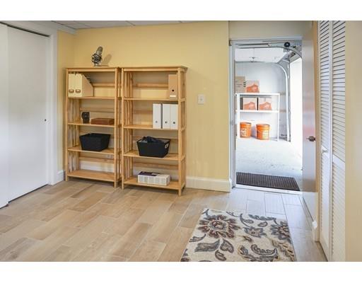 90 Stoneleigh Road Watertown, MA 02472 - Photo 17 of 25