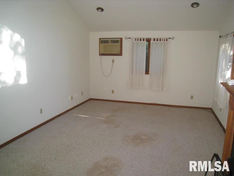 3450 Kaolin Road Cobden, IL 62920 - Photo 14 of 21 Gallery Image 14